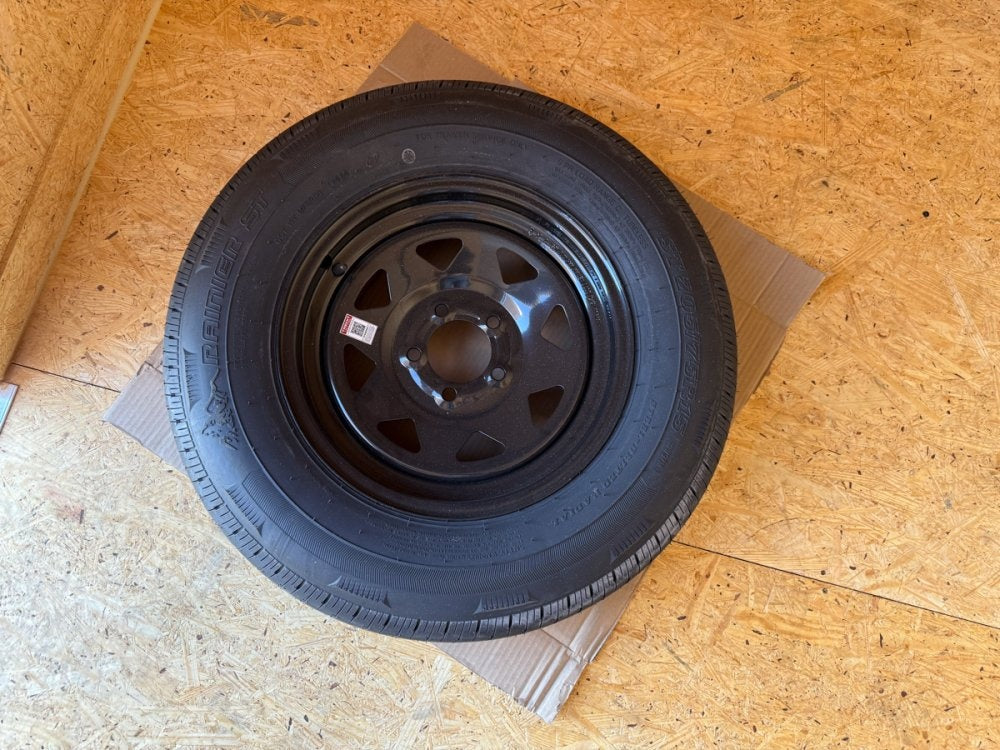 6 x 12 Outback DLX Flat Top V Nose (1) - 3500 lb Axle - Enclosed - Stryker Dealership Group