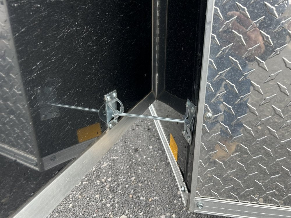 6 x 12 Traverse DLX Flat Top V Nose (2) - 3500 lb Axle - Enclosed - Stryker Dealership Group