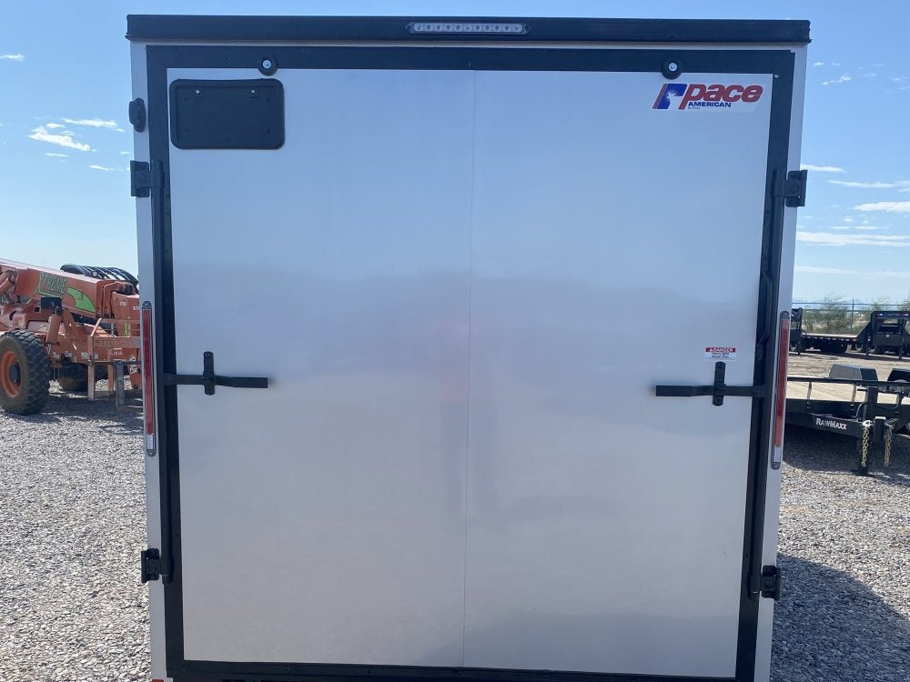 7 x 16 Journey SE Flat Top Sloped V Nose (2) 5000 lbs Axles - Enclosed - Stryker Dealership Group