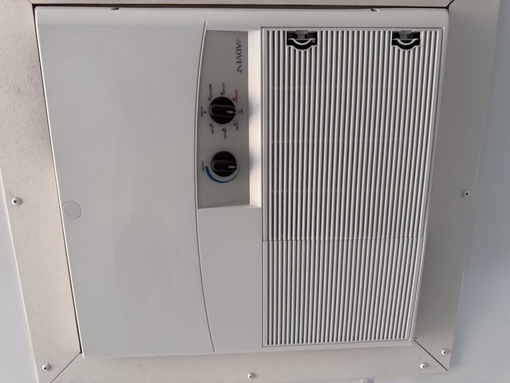 8.5 x 24 Journey SE Flat Top Sloped V Nose Car Hauler (2) 5200 lbs Axles - Enclosed - Stryker Dealership Group