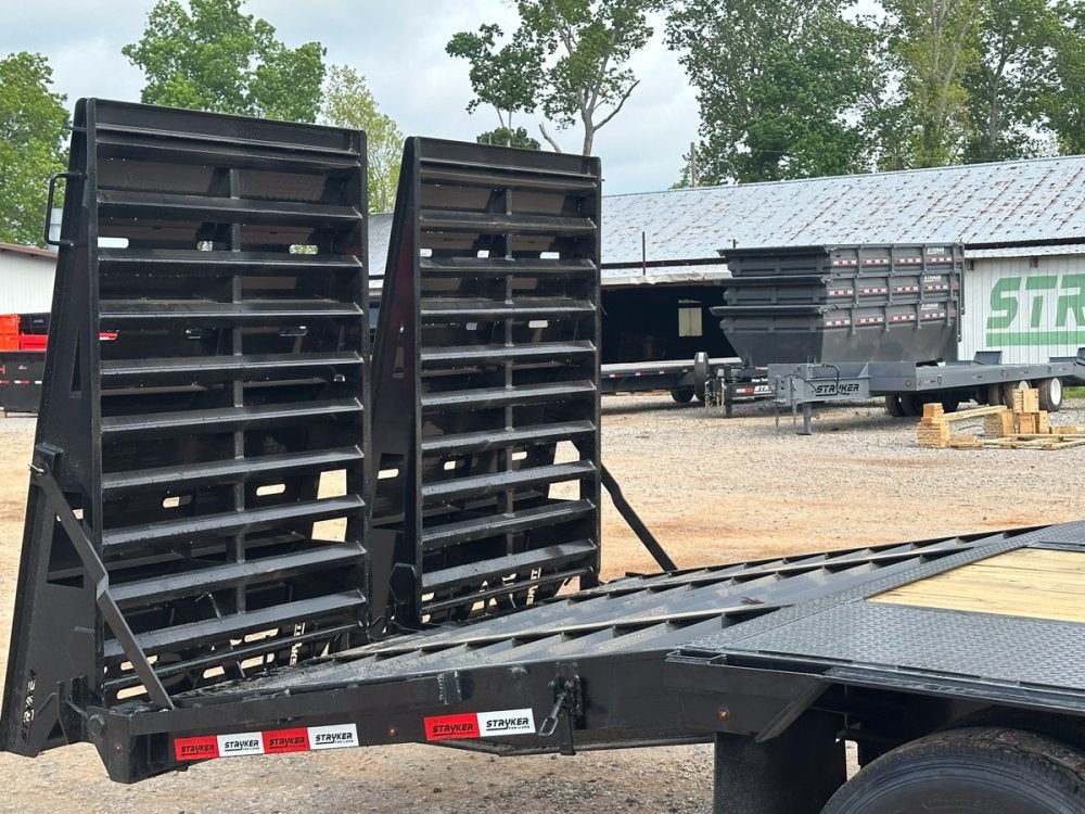 25' Stryker Gooseneck (2) 10K Axles Mega Ramps Dual Wheels 3475