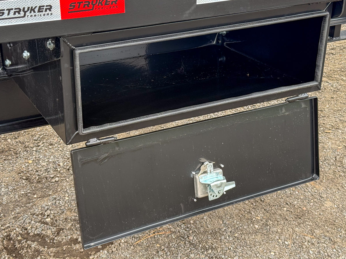 Stryker Container Tilt Trailer