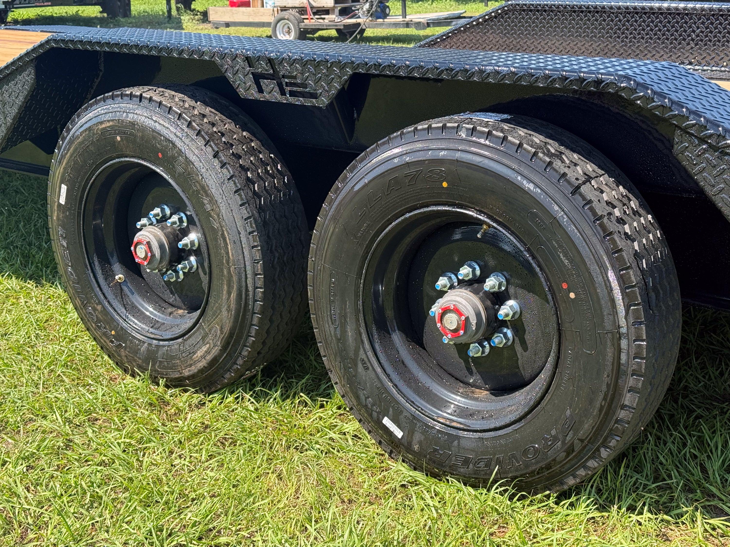 Horizon HEH Drive Over Fenders Bumper Pull Equipment Trailer