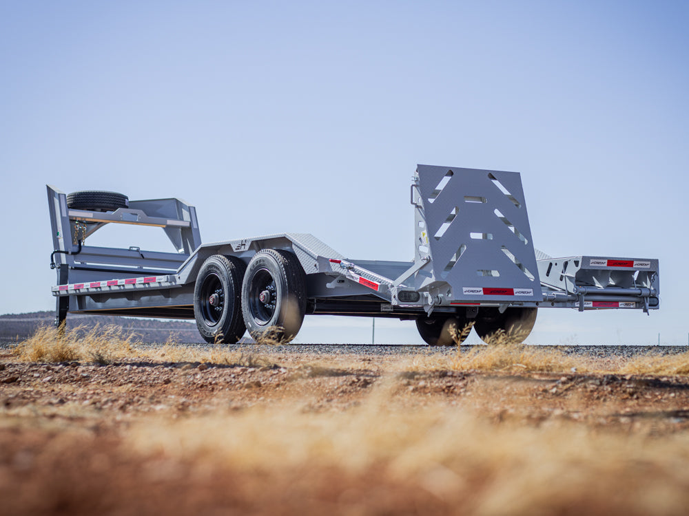 Horizon HEH Drive Over Fenders Gooseneck Equipment Trailer