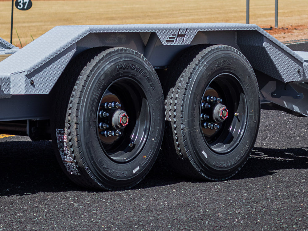 Horizon HEH Drive Over Fenders Gooseneck Equipment Trailer