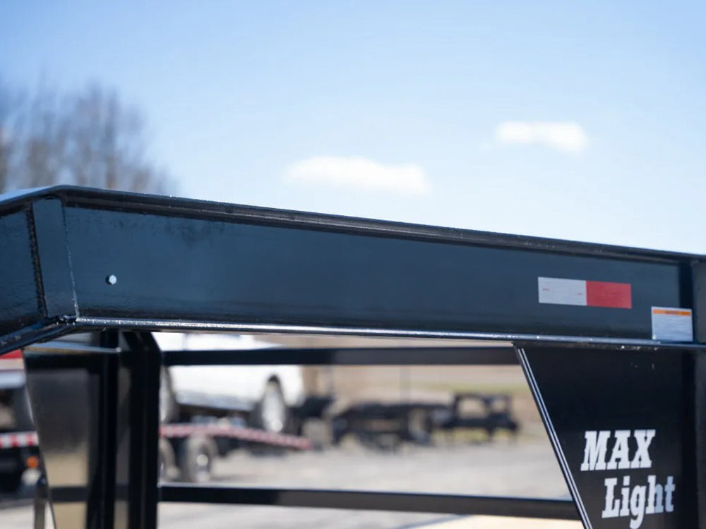 Max Light 40′ Gooseneck Flatbed Trailer