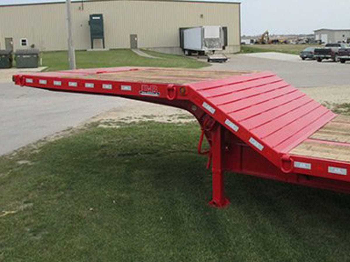 Behnke Semi-Style Ramp Trailer - Stryker Dealership Group