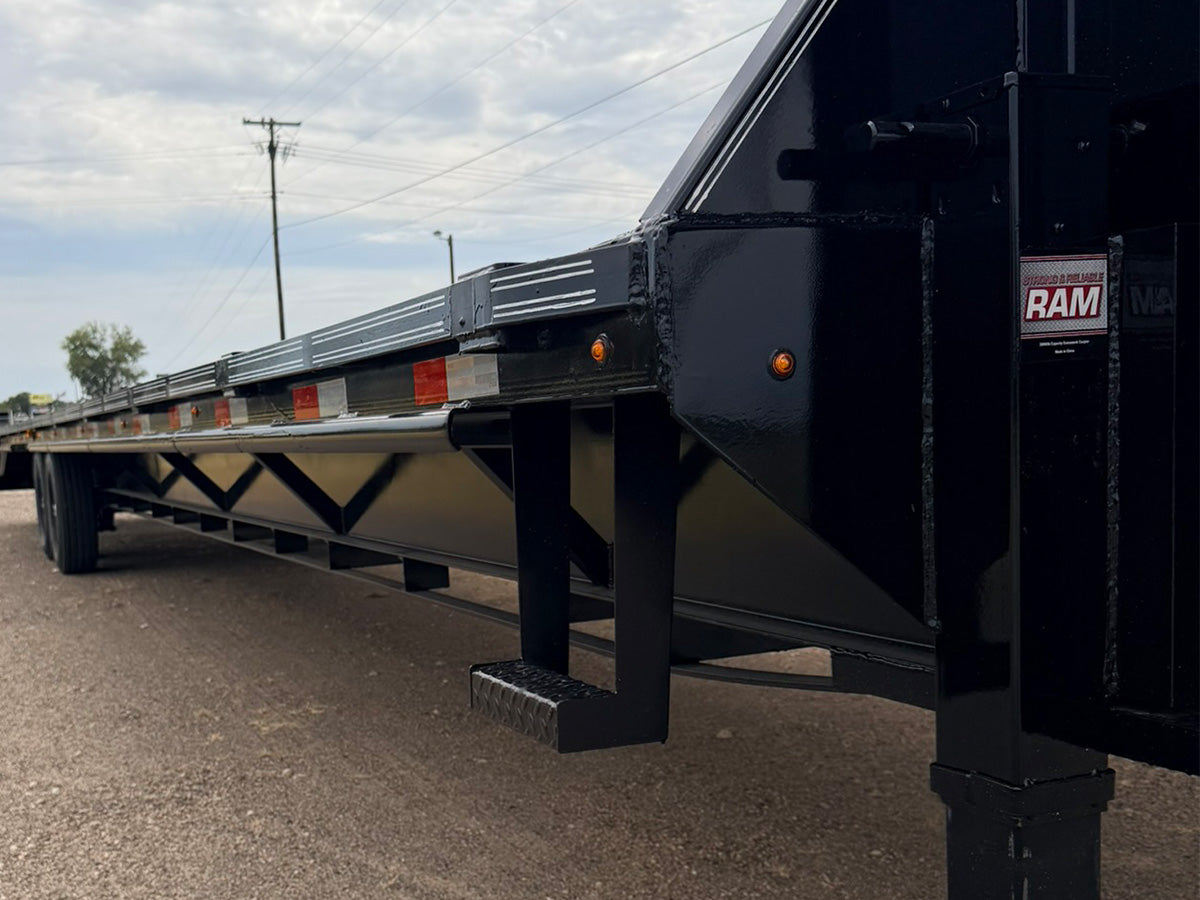 40' DP Platinum Star Gooseneck Trailer Mega Ramps (2) 7k Axles 002372