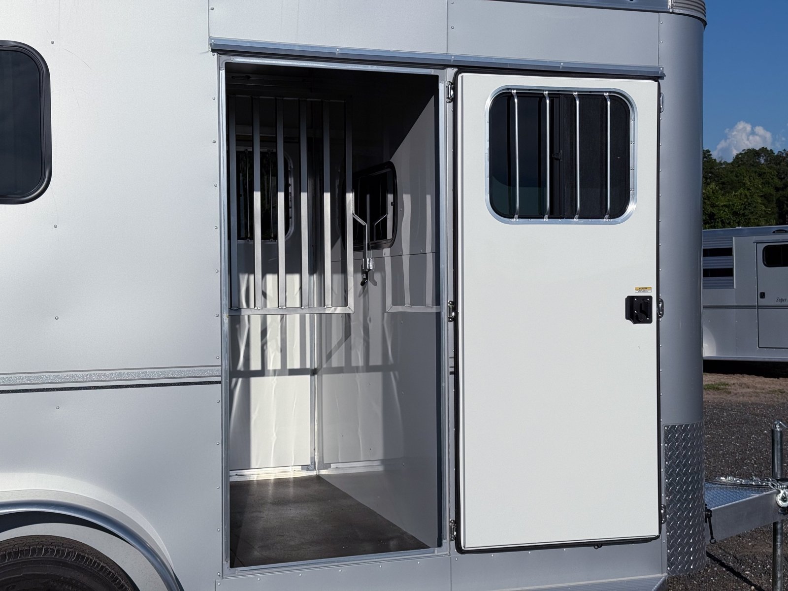 Charter TR SE Bumper Pull Horse Trailer - Stryker Dealership Group