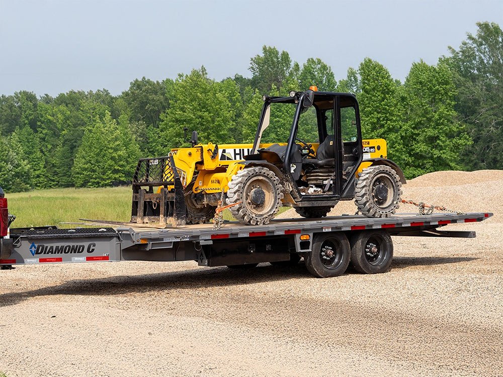 Diamond C DET Deckover Tilt Trailer - Stryker Dealership Group