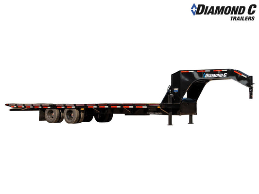 Diamond C FMAX Dual Wheel Hyrdraulic Dovetail - Stryker Dealership Group