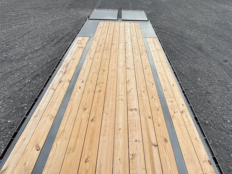 Diamond C FMAX Single Wheel Deckover Trailer - Stryker Dealership Group