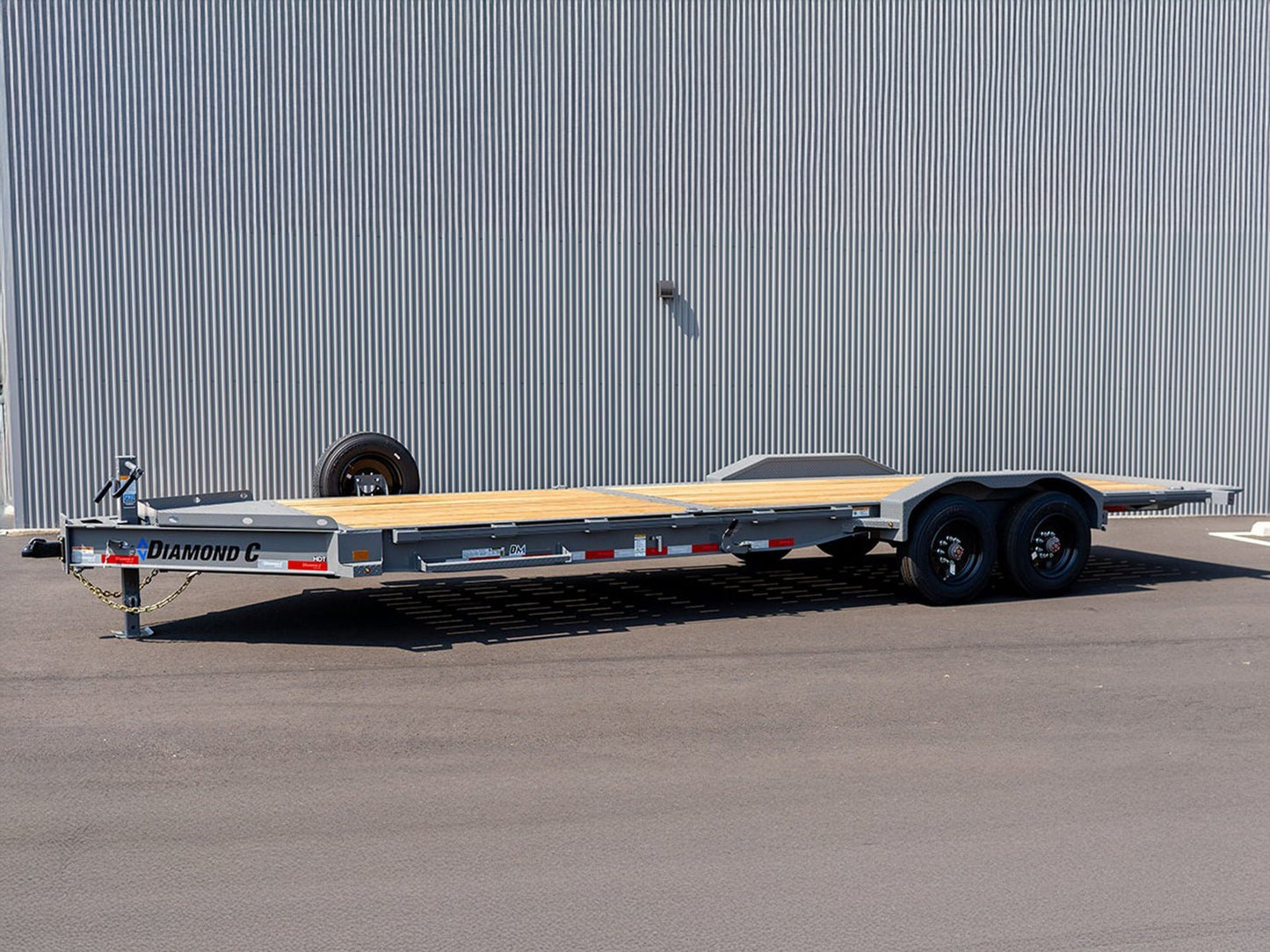 Diamond C HDT Low Pro Bumper Pull Hydraulic Tilt Equipment Trailer - Stryker Dealership Group