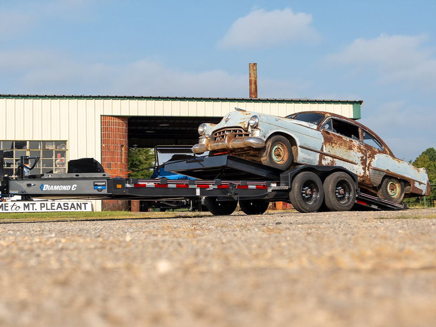 Diamond C HDT Low Pro Bumper Pull Hydraulic Tilt Equipment Trailer - Stryker Dealership Group