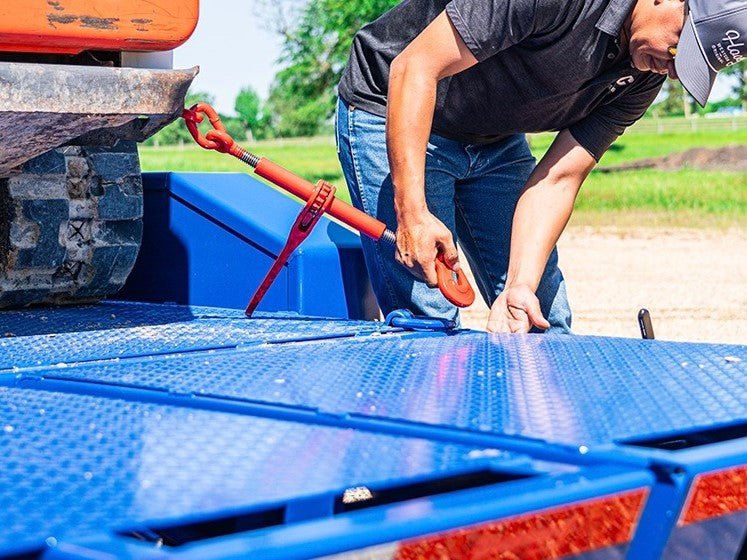 Diamond C LPX Low Profile Gooseneck Equipment Trailer - Stryker Dealership Group