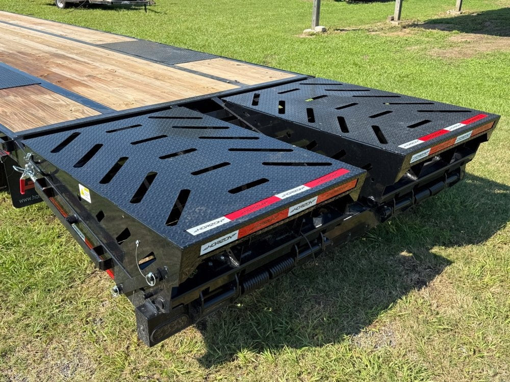 40' FHZ Gooseneck Deckover (2) 12K Axles Mega Ramps 25.9 GVWR 13078