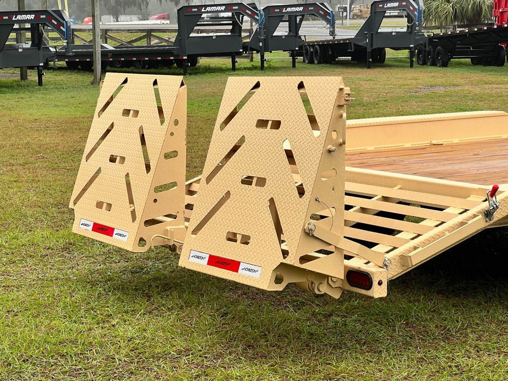 Horizon EHZ Gooseneck Equipment Trailer - Stryker Dealership Group