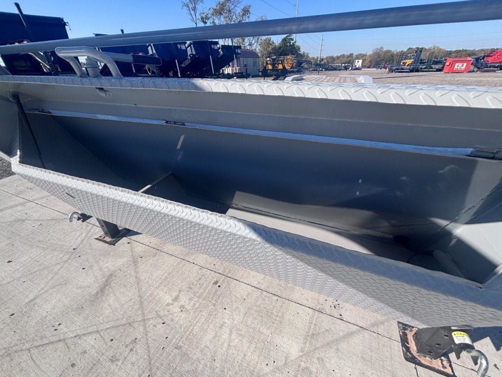 Horizon EWZ Gooseneck Equipment Trailer - Stryker Dealership Group