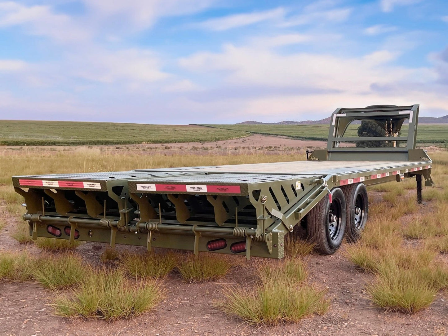 Horizon FTZ Gooseneck Flatbed - Stryker Dealership Group