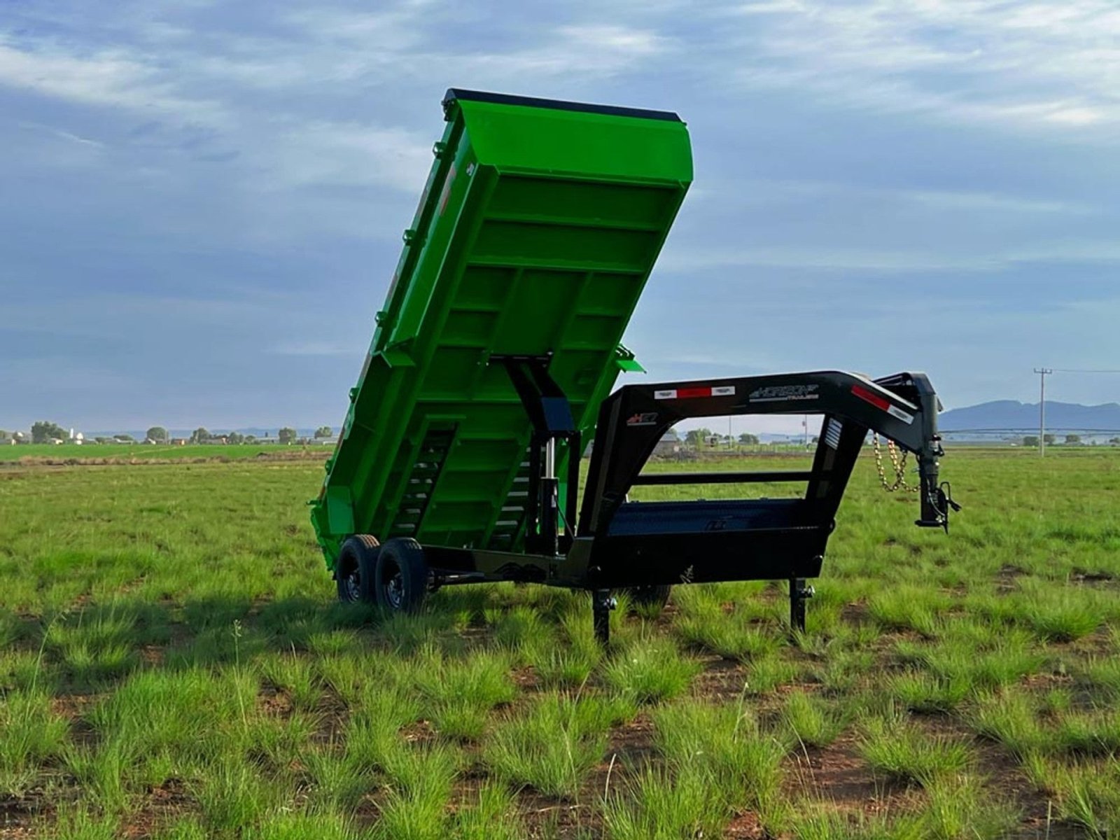 Horizon HZ7 Dump Trailer - Stryker Dealership Group