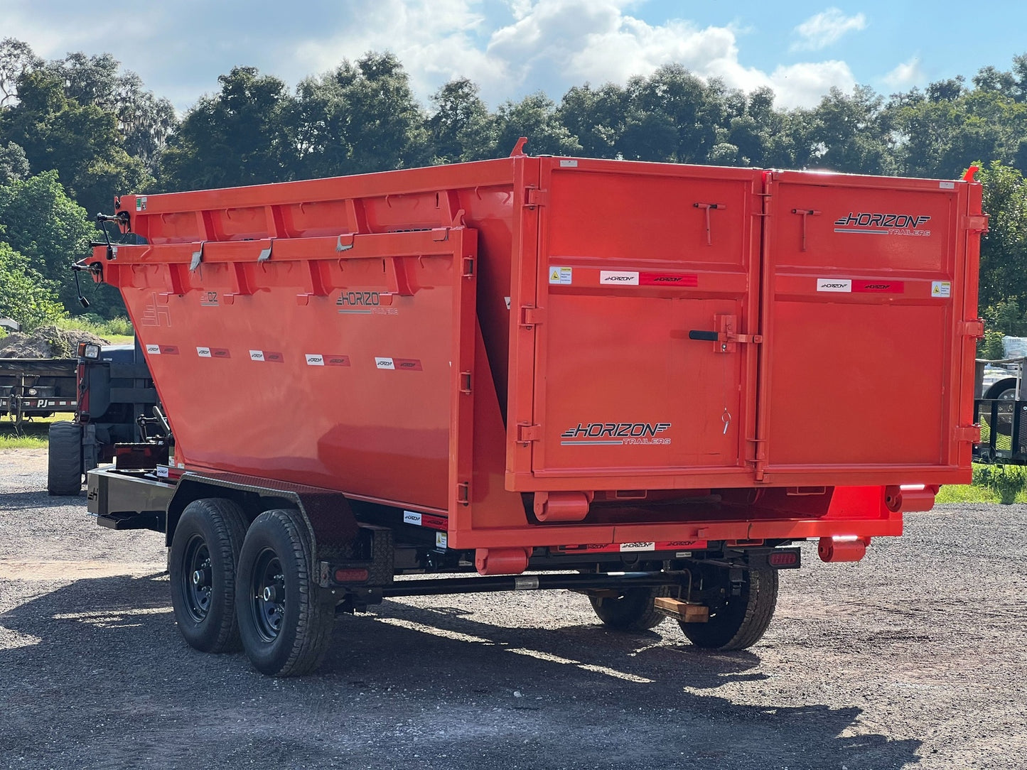 Horizon 16' RDZ BP Roll off Bundle (2) 7k Axles + 3 Bins w/ 4' Walls HZN16BP7K4FTEDZ3ORANGEFL - Ghost ROP - Stryker Dealership Group