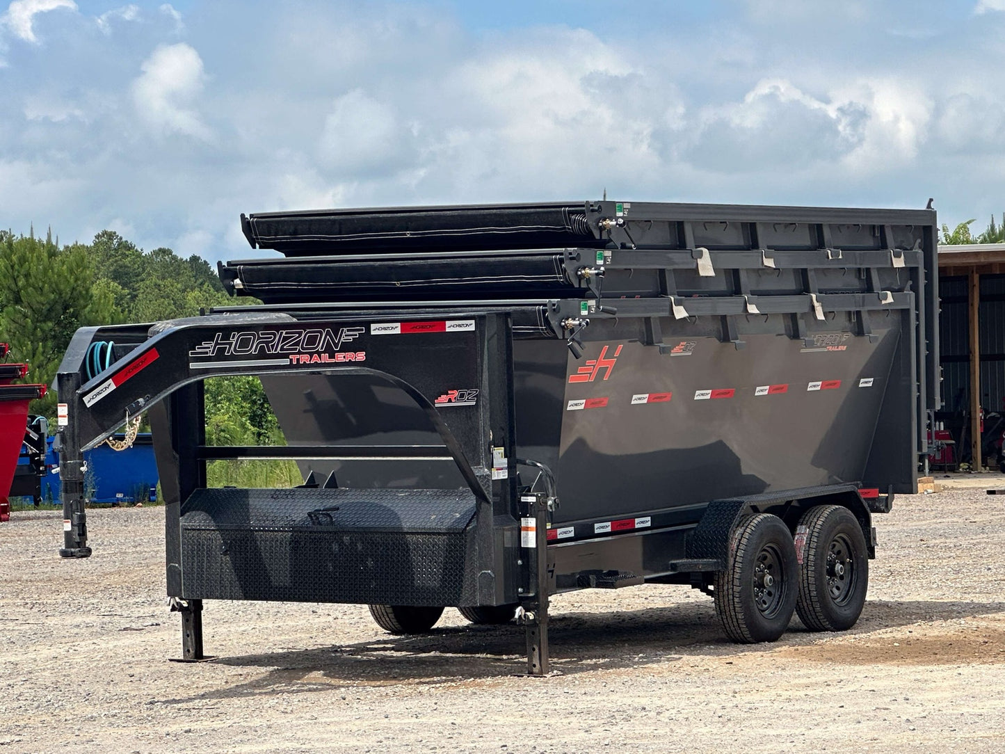 Horizon 16' RDZ GN Roll off Bundle (2) 7k Axles + 3 Bins w/ 4' Walls HZN16GN7K4FTEDZ3GRAYMI - Ghost ROP - Stryker Dealership Group