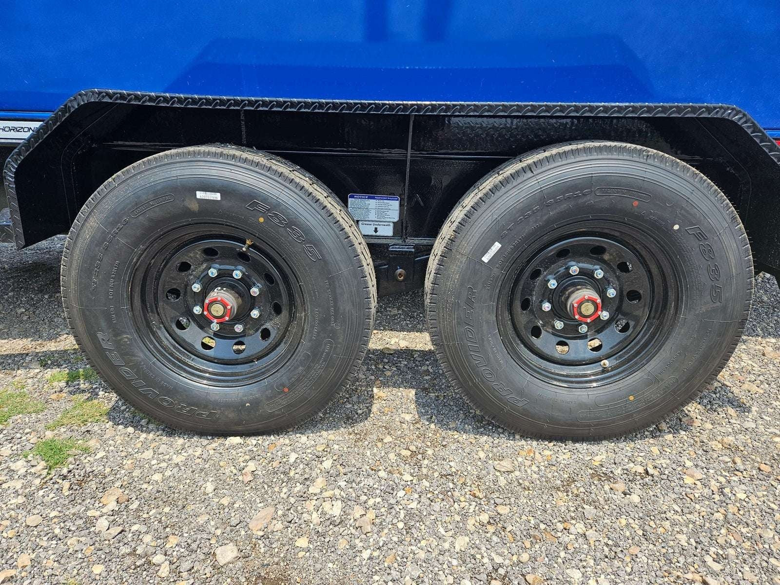 Horizon 16' RDZ GN Roll off Bundle (2) 8k Axles + 3 Bins w/ 4' Walls HZN16GN8K4FTEDZ3BLUETX - Ghost ROP - Stryker Dealership Group