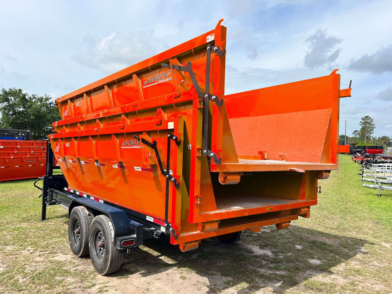 Horizon 16' RDZ GN Roll off Bundle (2) 8k Axles + 3 Bins w/ 4' Walls HZN16GN8K4FTEDZ3ORANGEFL - Ghost ROP - Stryker Dealership Group