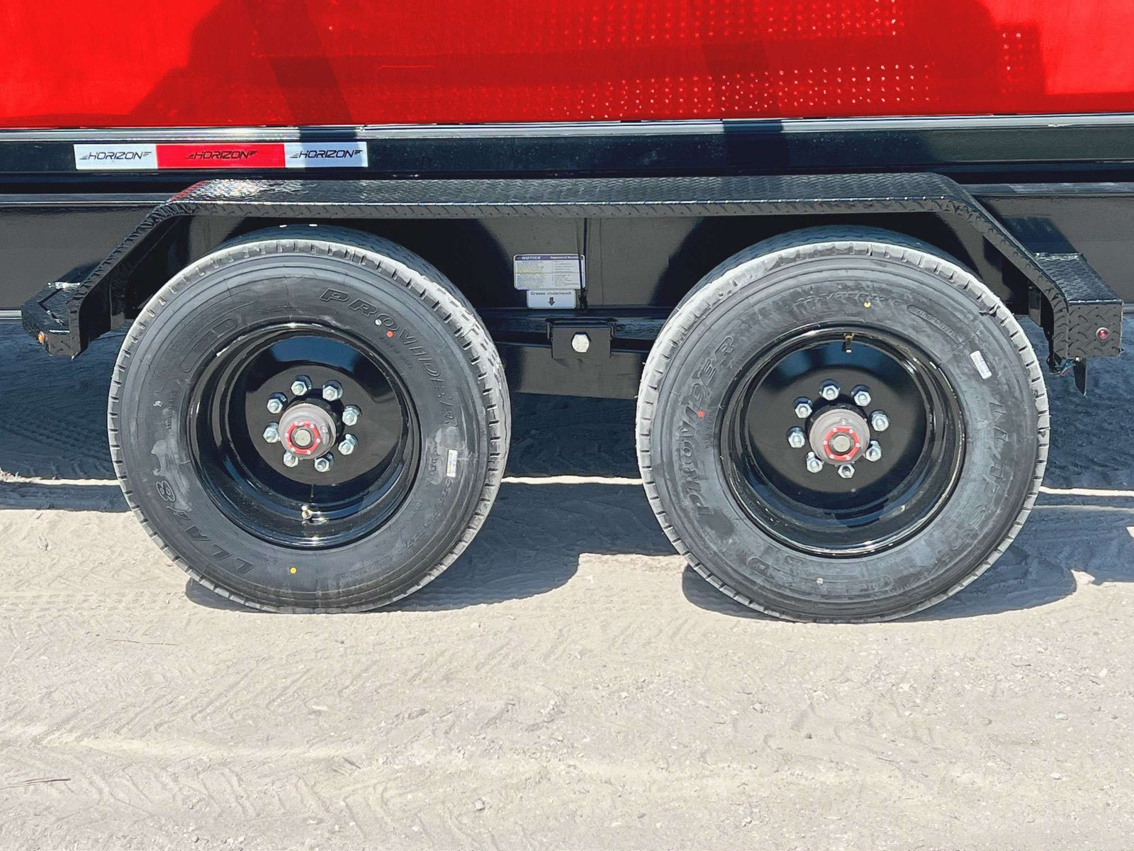 Horizon 20' HRD GN Roll off Bundle (2) 10k Axles + 3 Bins w/ 4' Walls HZN20GN10K4FTEDZ3REDMI - Ghost ROP - Stryker Dealership Group