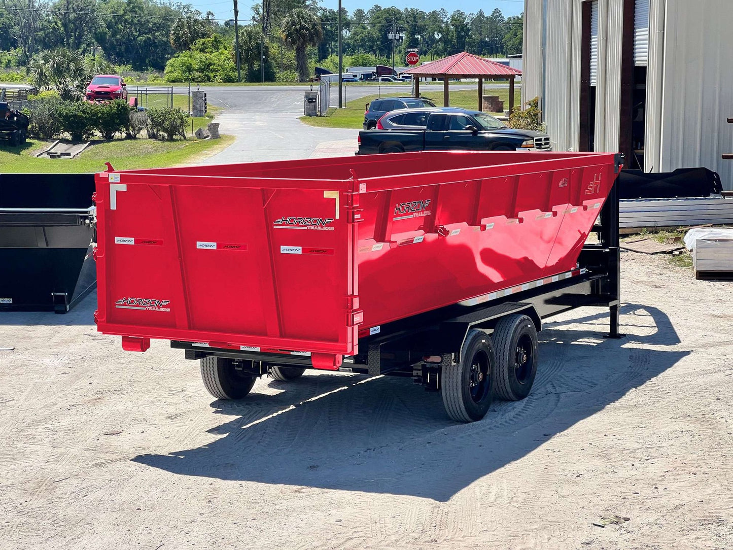 Horizon 20' HRD GN Roll off Bundle (2) 10k Axles + 3 Bins w/ 4' Walls HZN20GN10K4FTEDZ3REDTX - Ghost ROP - Stryker Dealership Group