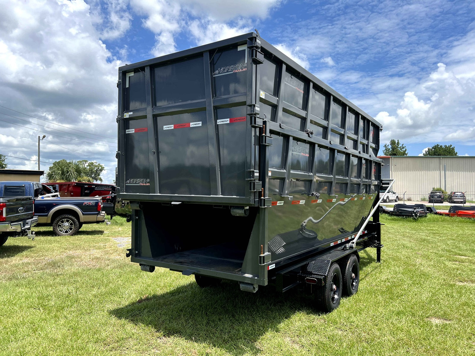 Horizon 20' HRD GN Roll off Bundle (2) 10k Axles + 3 Bins w/ 6' Walls HZN20GN10K6FTEDZ3GRAYTX - Ghost ROP - Stryker Dealership Group