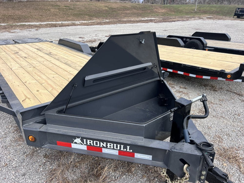 Massive Oversized Front Toolbox