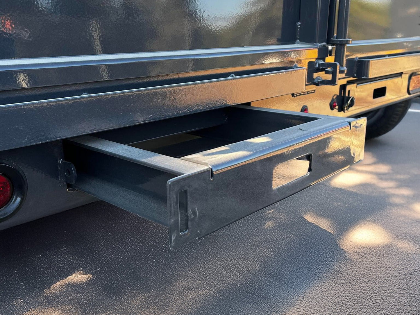 Lamar DL Low - Profile Gooseneck Dump Trailer - Stryker Dealership Group