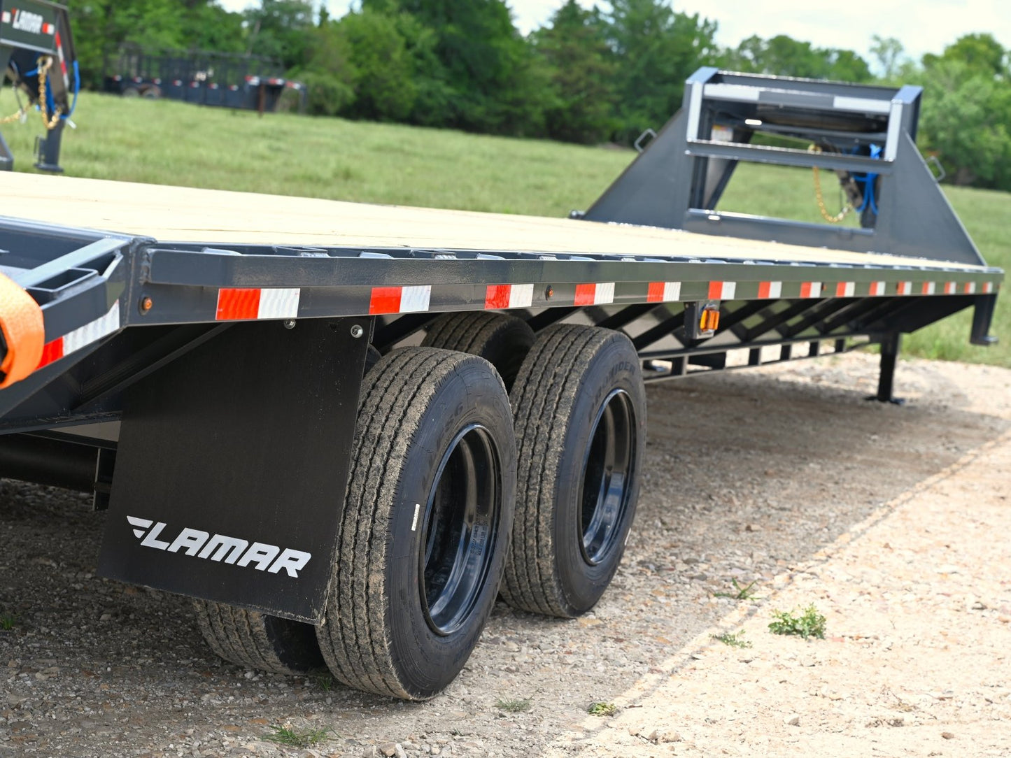 Lamar FG Gooseneck Deckover Trailer - Stryker Dealership Group