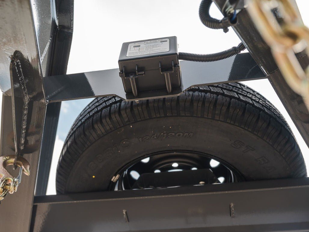 Lamar H8 Gooseneck Equipment Trailer - Stryker Dealership Group