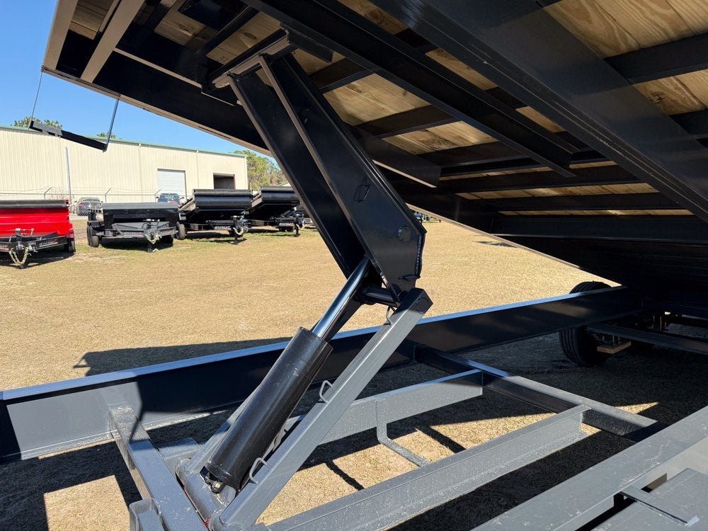 Lamar Single Wheel Deckover Trailer - Stryker Dealership Group