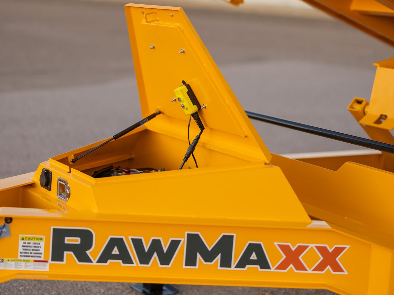 RawMaxx DTX Tilt Trailer - Stryker Dealership Group