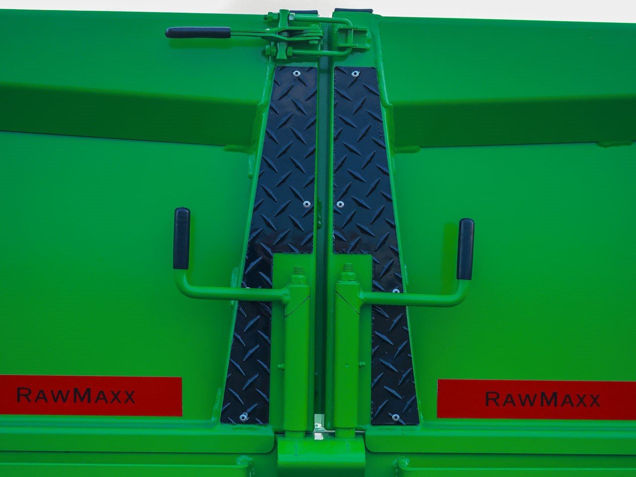 RawMaxx LPX Gooseneck Dump - Stryker Dealership Group