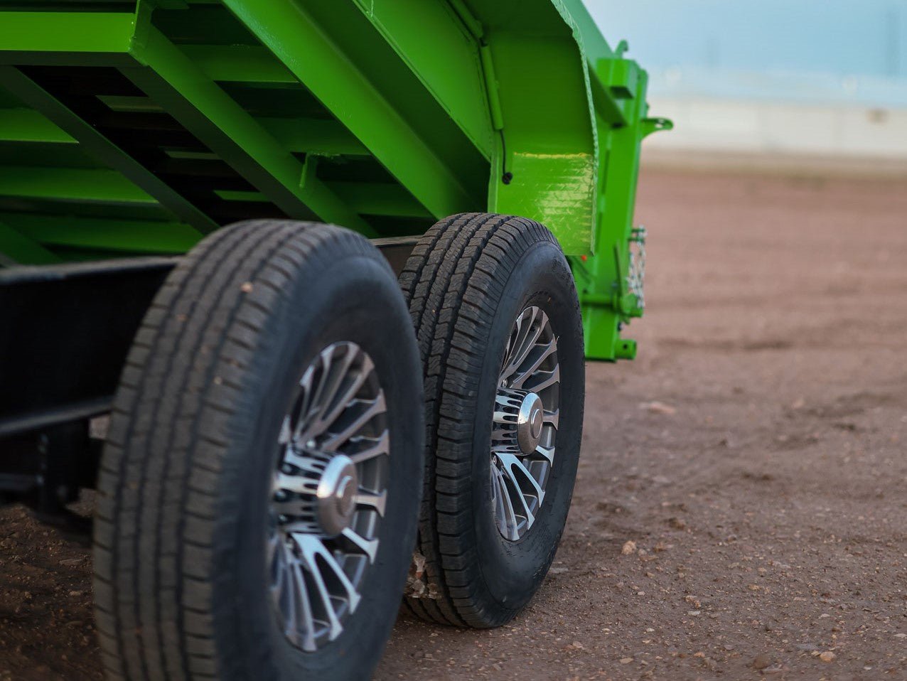 RawMaxx LPX Gooseneck Dump - Stryker Dealership Group