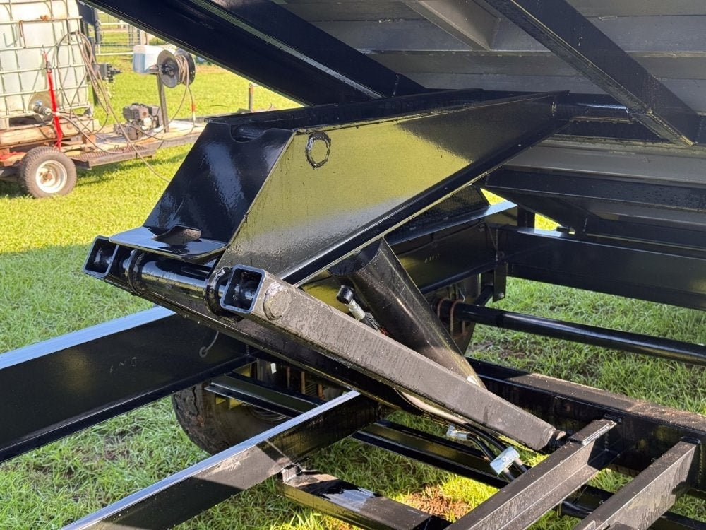Stryker 16' BP Roll off Bundle (2) 7k Axles + 3 Bins w/ 4' Walls 00255A - Stryker Dealership Group