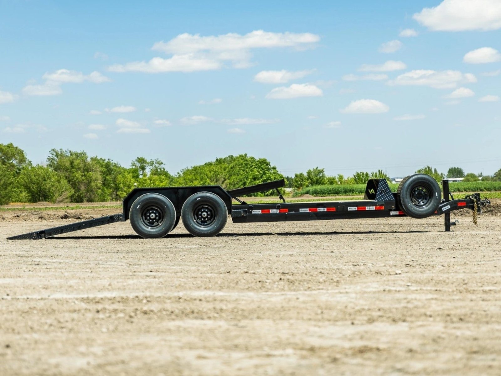 Stryker Bumper Pull Equipment Tilt Trailer - Stryker Dealership Group