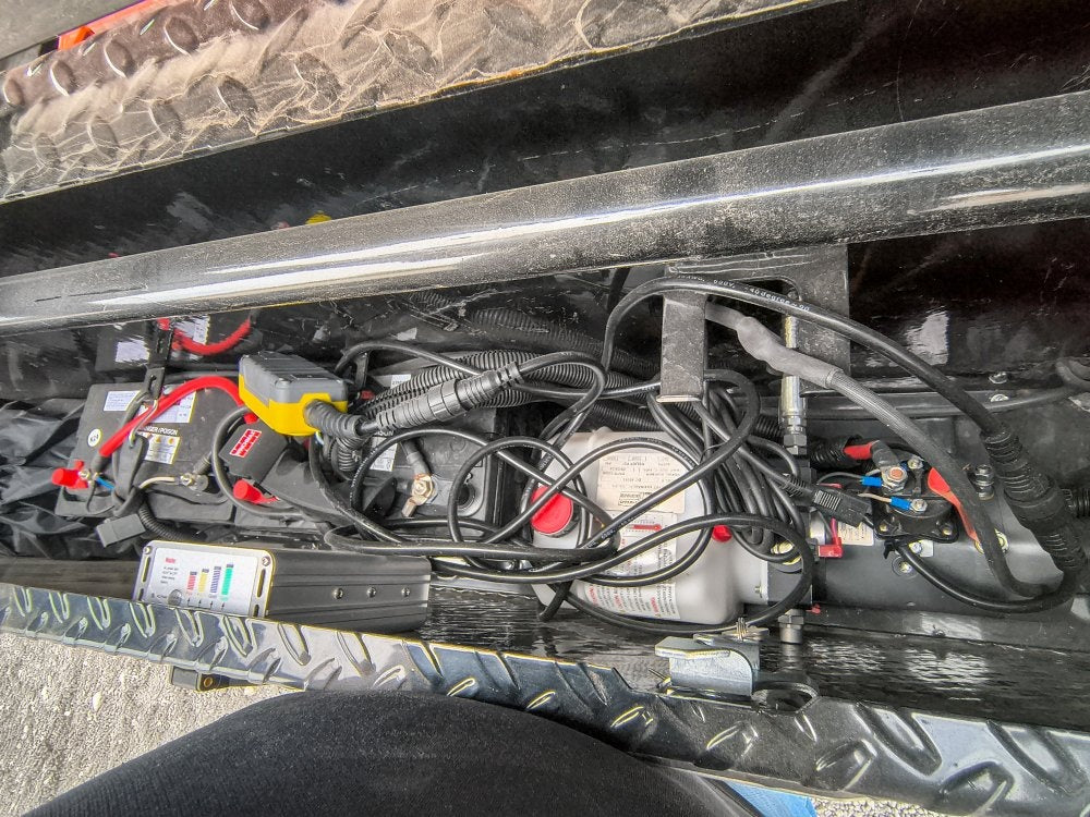 Stryker 16' GN Roll Off Bundle (2) 7k Axles + 2 Bins w/ 4' Walls - Roll Off Packages/16' Gooseneck - Stryker Dealership Group