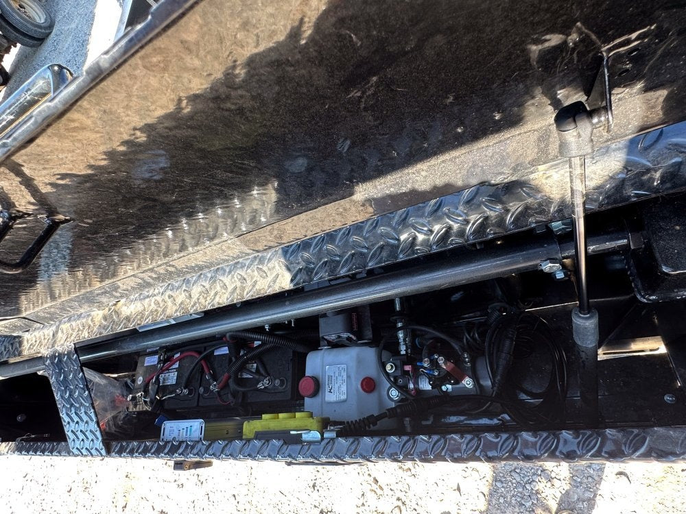 Stryker 16' GN Roll off Bundle (2) 7k Axles + 3 Bins w/ 4' Walls - Roll Off Packages/RO 16' Gooseneck - Stryker Dealership Group