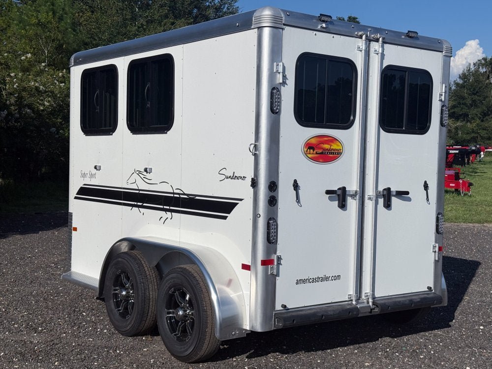 Sundowner 2 Horse Super Sport - White - Porch Lights KC2614 - Stryker Dealership Group