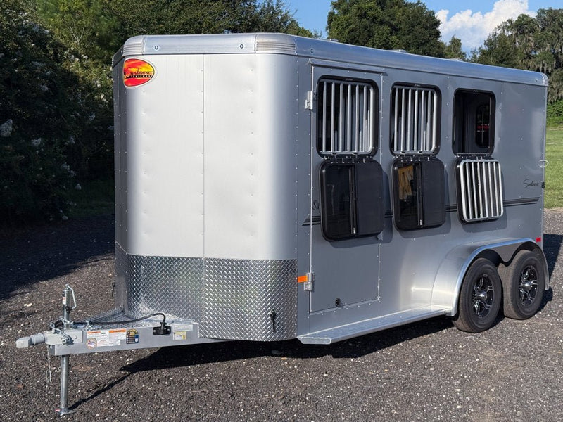 Sundowner 3 Horse Super Sport - Silver - Feed Door and Window KC1518 - Stryker Dealership Group