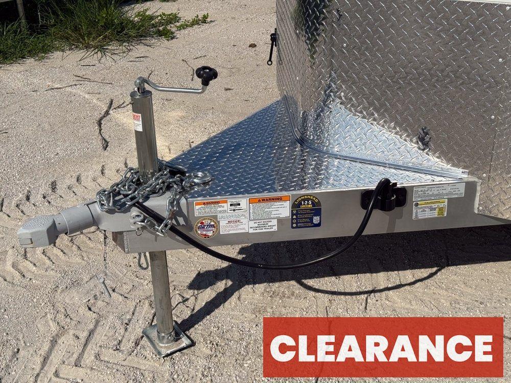 Sundowner 2 Horse Charter SE - White - (2) 3500lb Axles - 2 Horse - Horse Trailers - Stryker Dealership Group