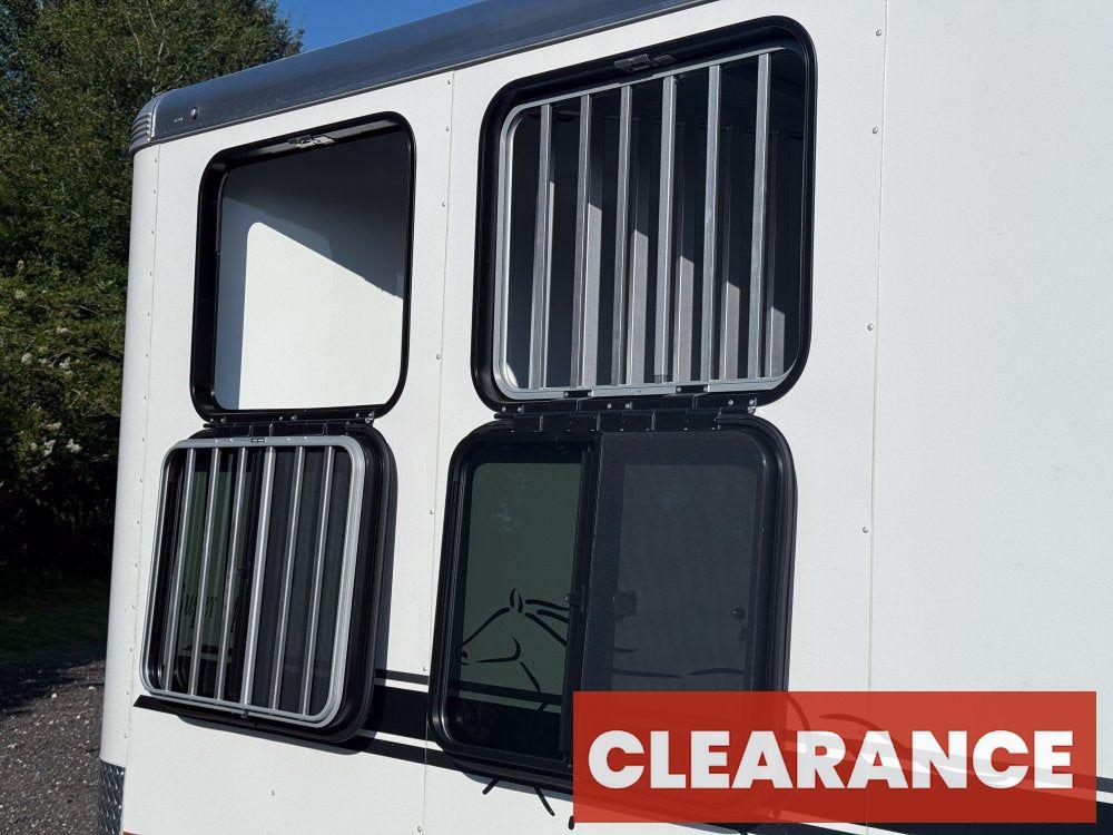 Sundowner 2 Horse Super Sport - White - Porch Lights - 2 Horse - Horse Trailers - Stryker Dealership Group