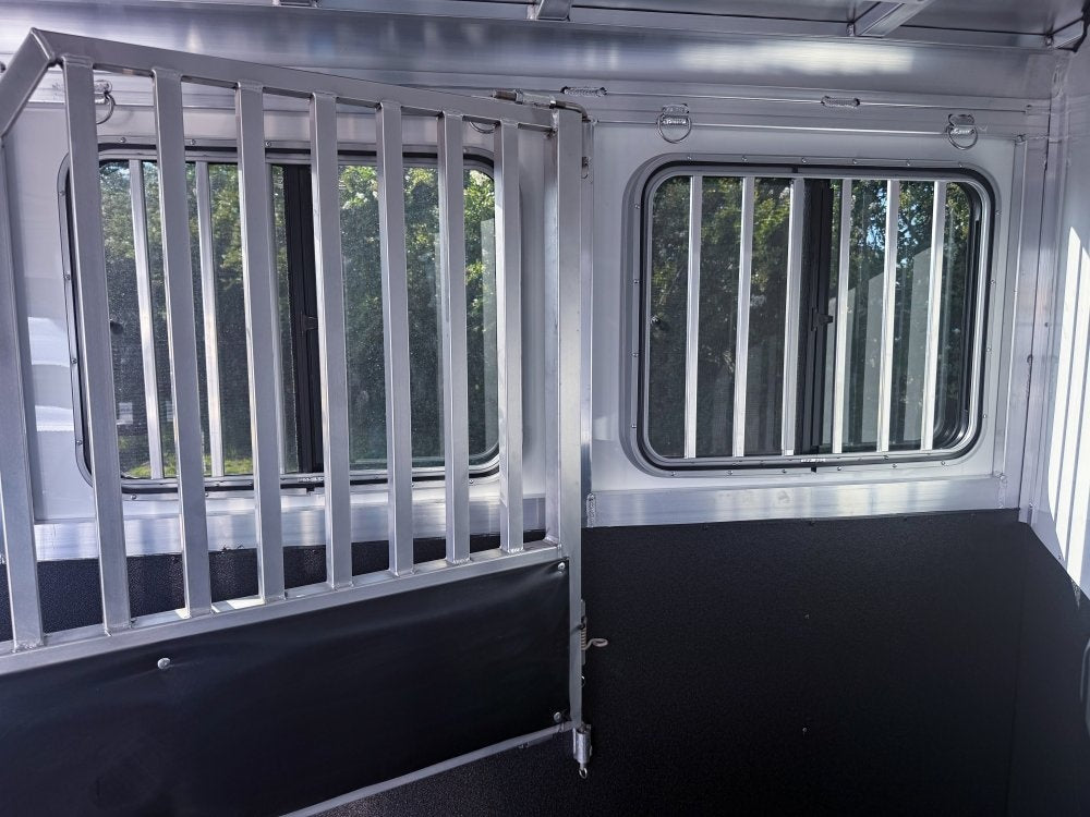 Sundowner 2 Horse Super Sport - White - Porch Lights - 2 Horse/Horse Trailers - Stryker Dealership Group