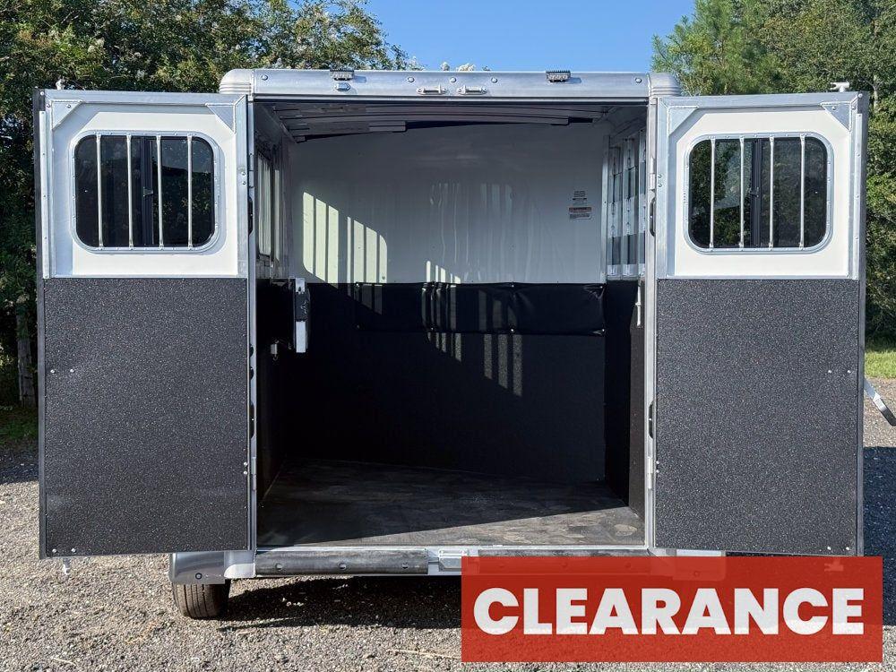 Sundowner 2 Horse Super Sport - White - Porch Lights - 2 Horse - Horse Trailers - Stryker Dealership Group