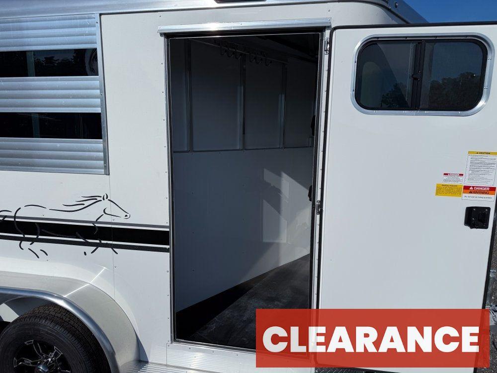 Sundowner 2 Horse Super Sport - White - Porch Lights - 2 Horse - Horse Trailers - Stryker Dealership Group